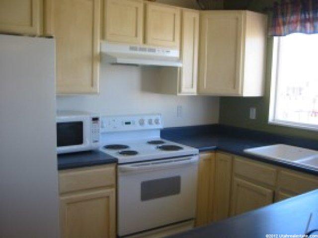 2223 N 2930 W, Clinton, UT 84015 — photo 4