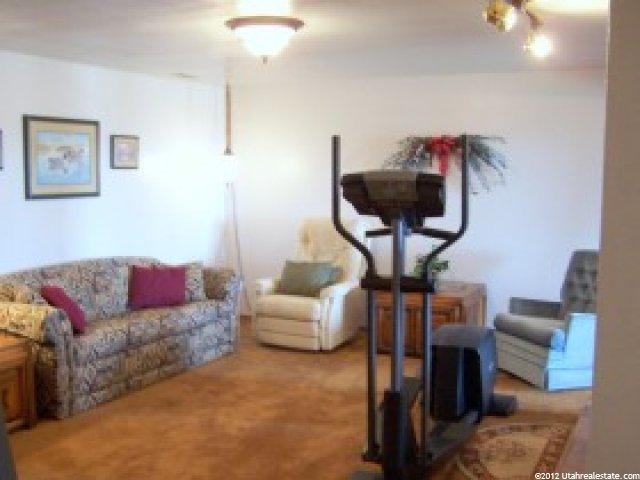 437 E 3325 N, North Ogden, UT 84414 — photo 7