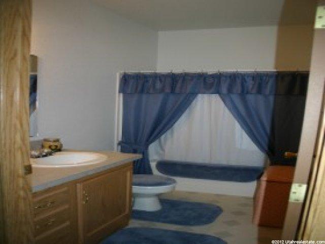 690 E 200 N, Mt Pleasant, UT 84647 — photo 8