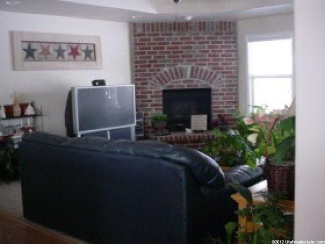 4840 W 4500 S, West Haven, UT 84401 — photo 2