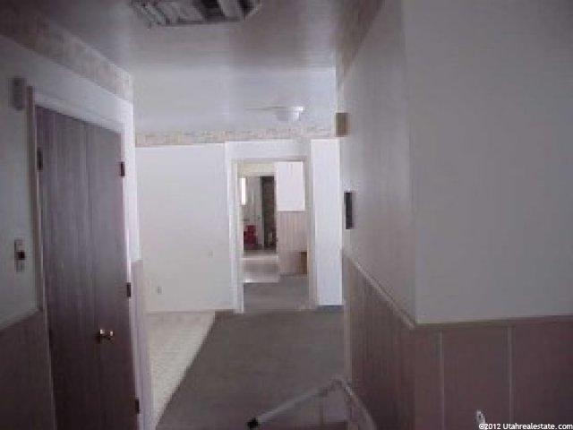 372 E 200 S, Kaysville, UT 84037 — photo 4