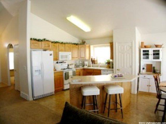 291 E 1900 S, Clearfield, UT 84015 — photo 3