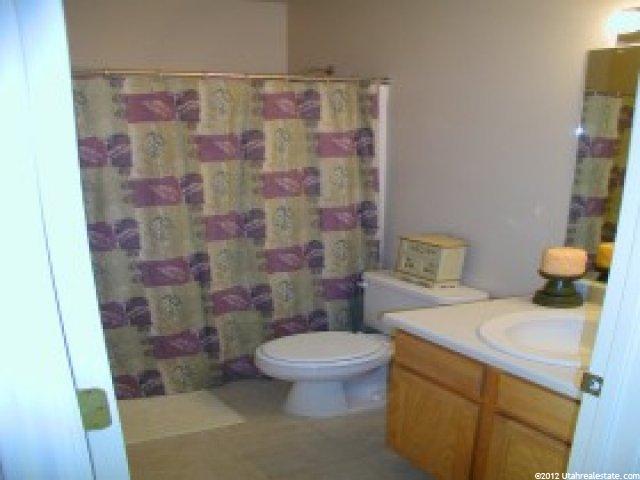 786 S 175 E, Layton, UT 84041 — photo 8