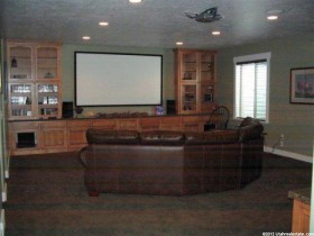 2034 Rocklin Dr, Sandy, UT 84092 — photo 2