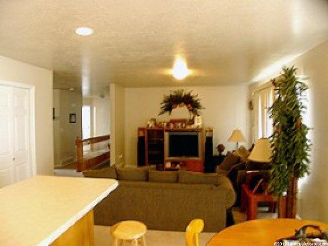 5894 S 3325 W, Roy, UT 84067 — photo 3