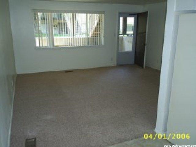 450 W 4900 S, Washington Terrace, UT 84405 — photo 4