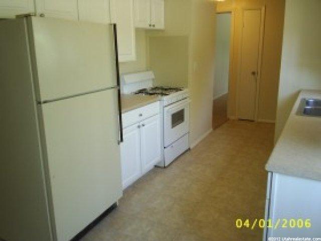 450 W 4900 S, Washington Terrace, UT 84405 — photo 5
