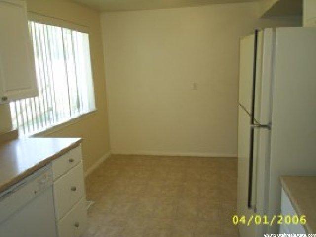 450 W 4900 S, Washington Terrace, UT 84405 — photo 7
