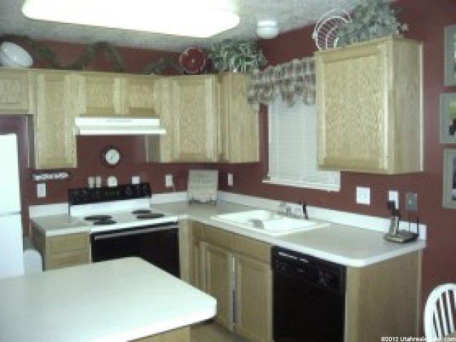 2570 W 4000 S, Roy, UT 84067 — photo 6