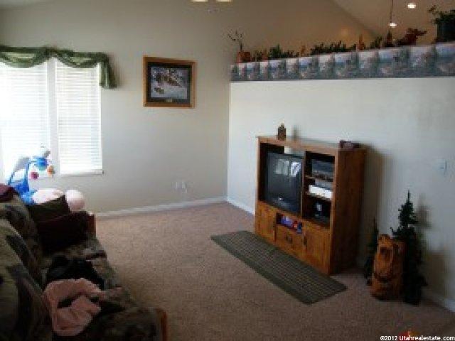 3609 N 2800 W, Farr West, UT 84404 — photo 2