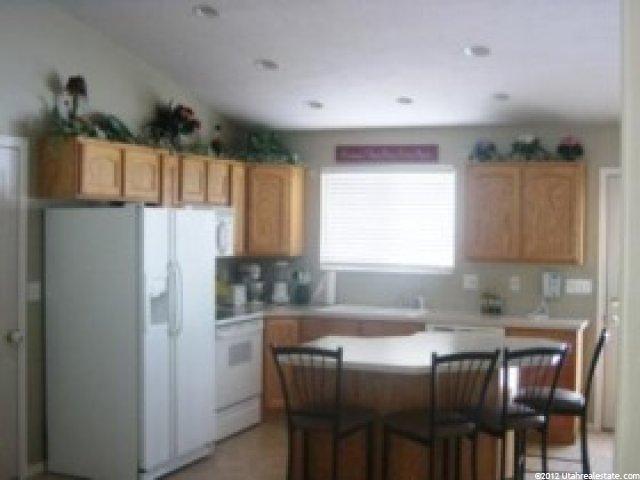 1094 W 150 S, Layton, UT 84041 — photo 2