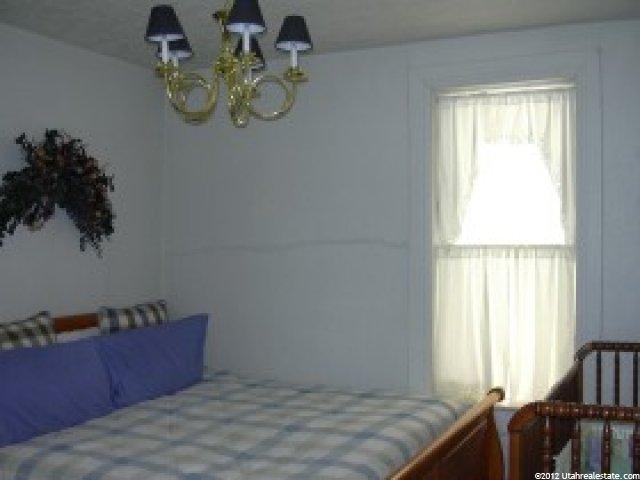 167 S 400 W, Mt Pleasant, UT 84647 — photo 4