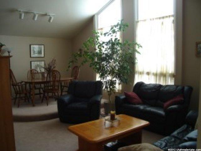 1056 Buchnell Dr, Sandy, UT 84094 — photo 2