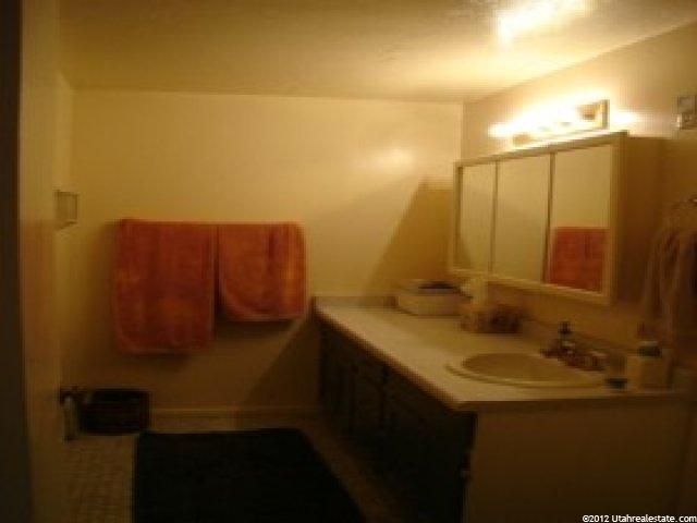 1056 Buchnell Dr, Sandy, UT 84094 — photo 6
