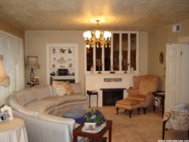 562 N 400 E, Centerville, UT 84014 — photo 6