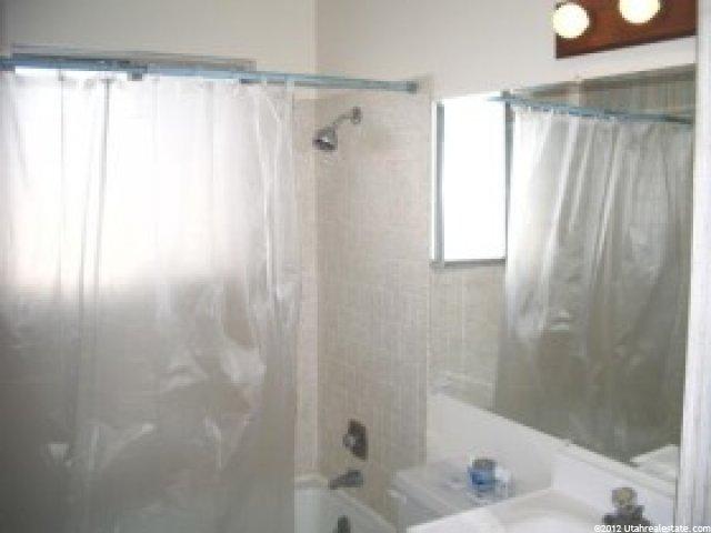 2135 N 1050 W, Layton, UT 84041 — photo 7