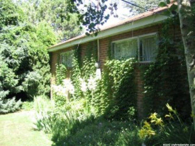 65 W 1900 S, Bountiful, UT 84010 — photo 4
