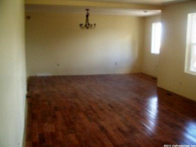9852 Falcon Hurst Dr, Sandy, UT 84092 — photo 4