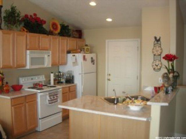 1082 S 940 W, Woods Cross, UT 84087 — photo 4