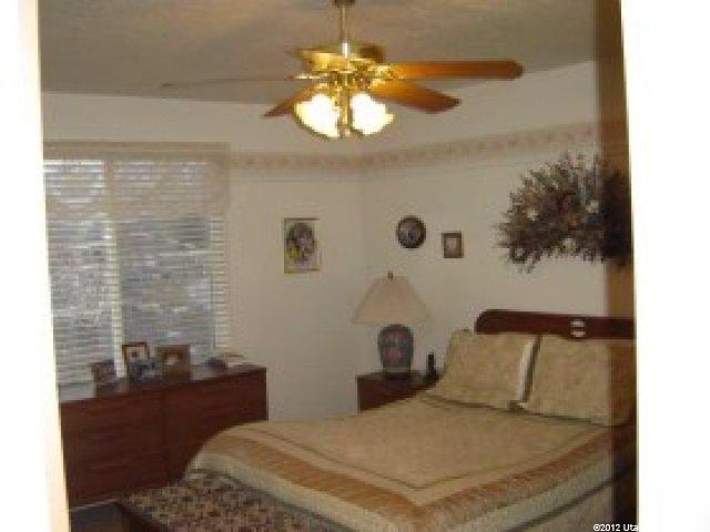 318 Meadow View Dr, Ogden, UT 84404 — photo 5