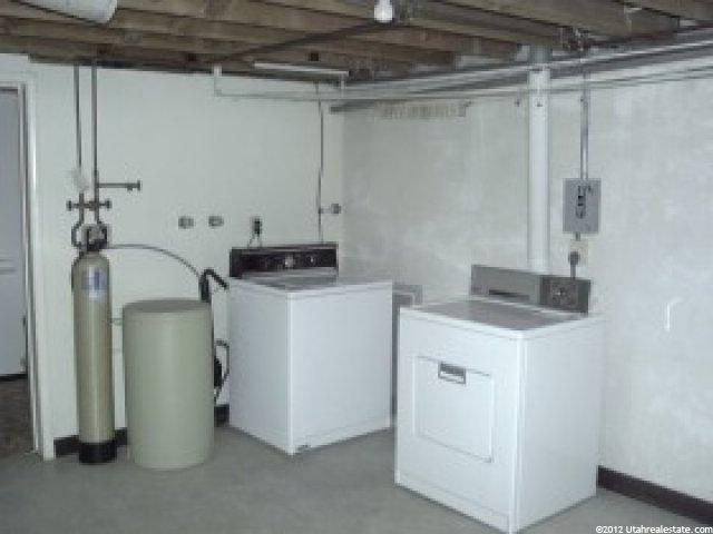 193 Locust St, Clearfield, UT 84015 — photo 7