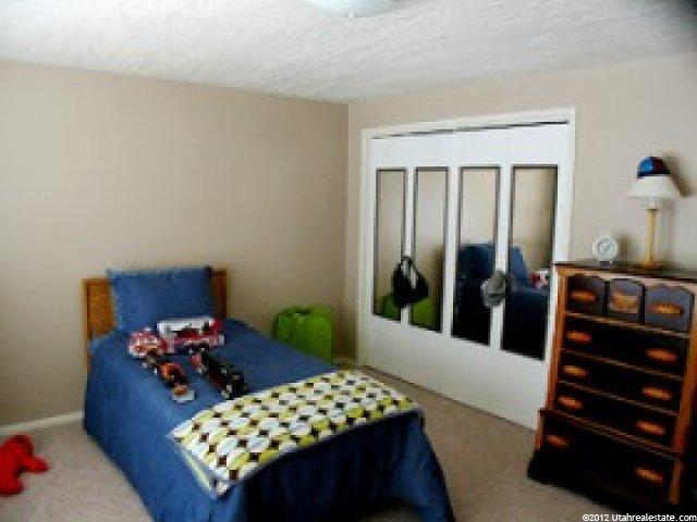 627 Brookshire Dr, Riverdale, UT 84405 — photo 5