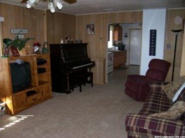 402 S 100 W, Delta, UT 84624 — photo 2
