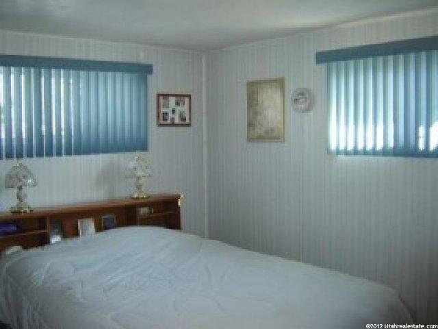 54 E Diamond St, Layton, UT 84041 — photo 6