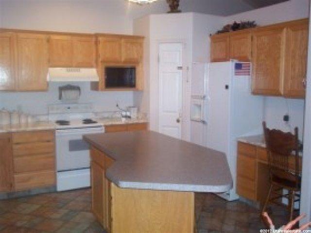 3337 N 1075 E, Layton, UT 84040 — photo 5