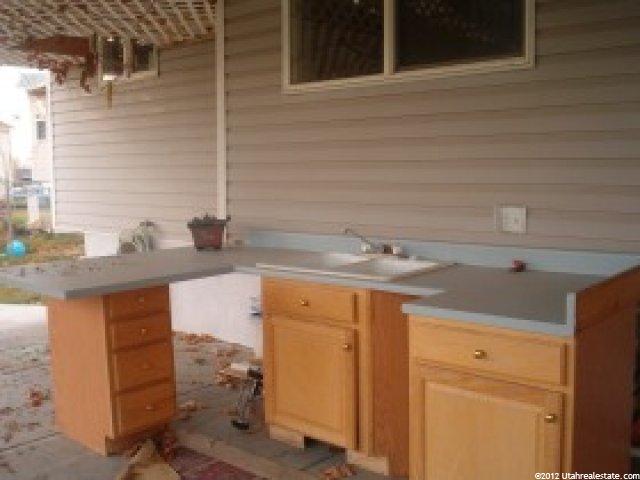 2323 W 2220 N, Clinton, UT 84015 — photo 8