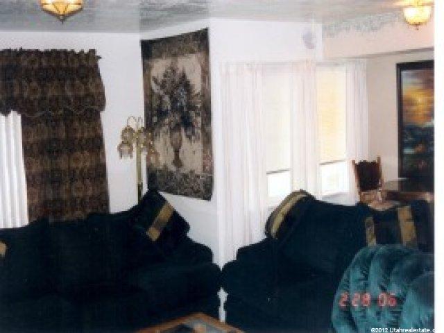 977 N 1125 W, Layton, UT 84041 — photo 5