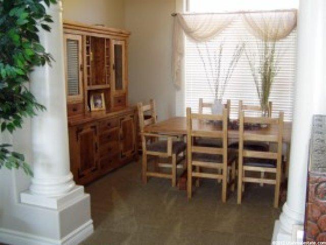 5342 S Skyline Dr, Ogden, UT 84403 — photo 4