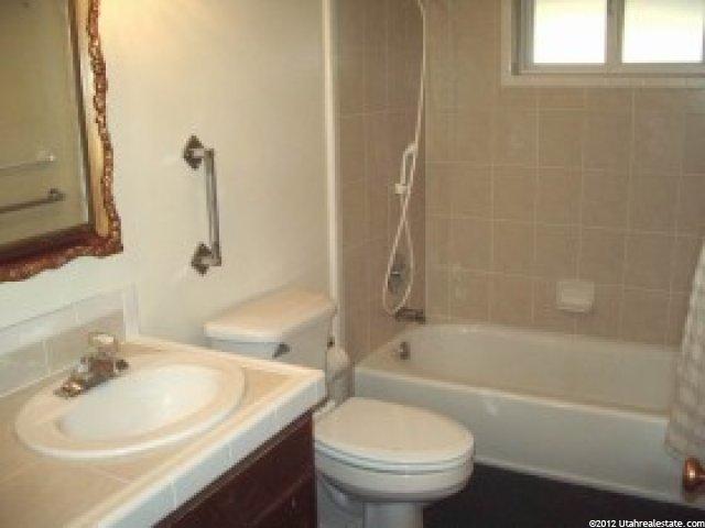 1013 Stowe Dr, Ogden, UT 84404 — photo 4