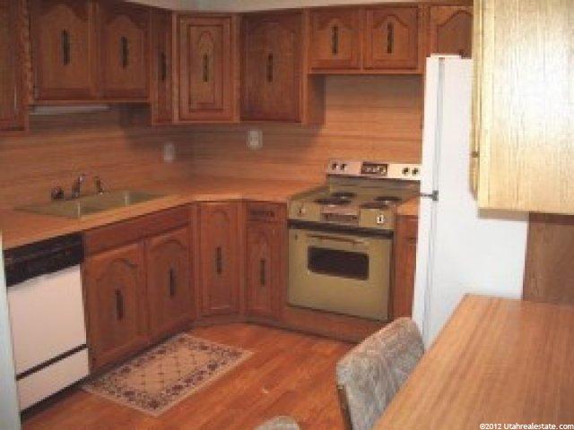 1013 Stowe Dr, Ogden, UT 84404 — photo 5