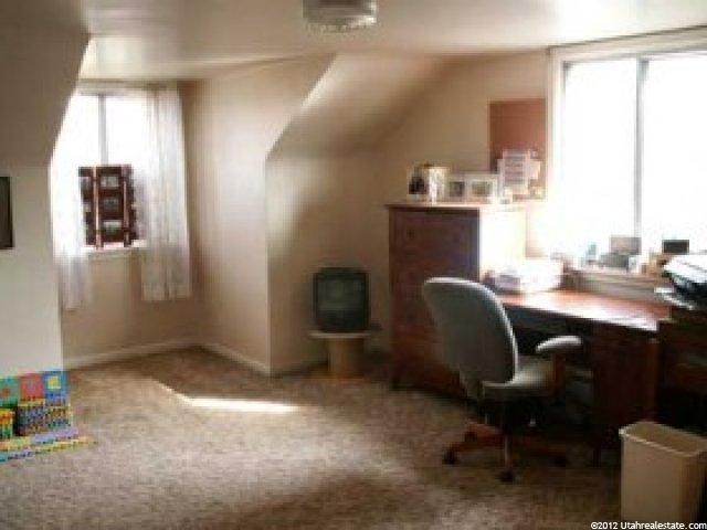 758 E Vine St, Murray, UT 84107 — photo 3