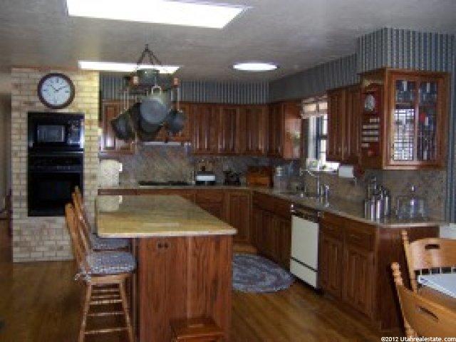 1822 Acorn Cir, Ogden, UT 84403 — photo 4