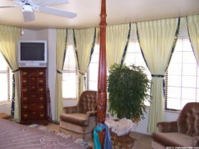 1822 Acorn Cir, Ogden, UT 84403 — photo 8