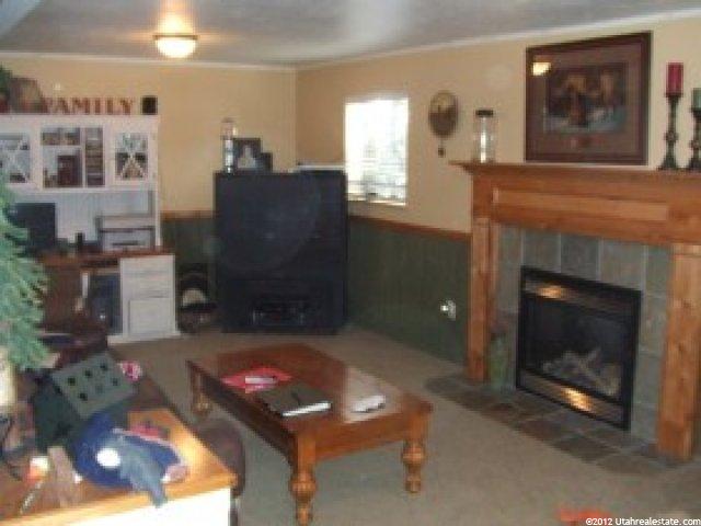 2823 N 1600 E, Layton, UT 84040 — photo 2