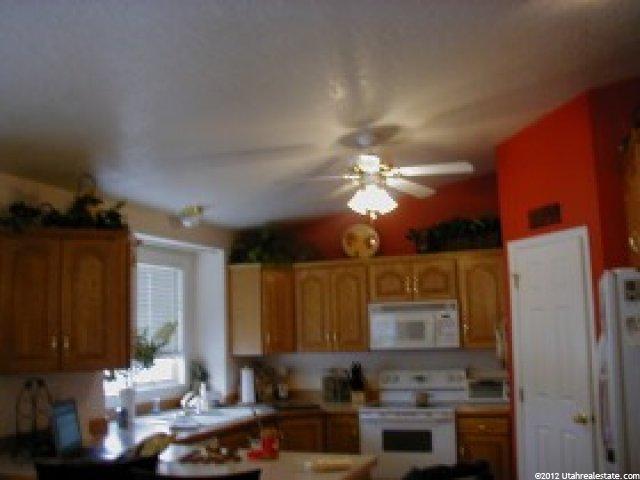 375 S 3290 W, Vernal, UT 84078 — photo 3