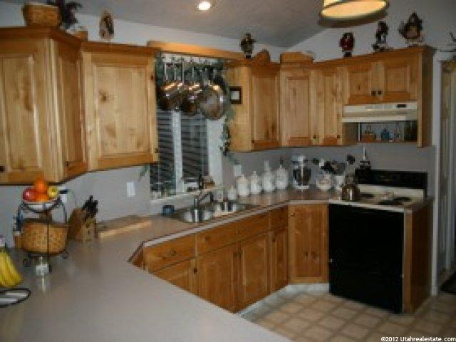 135 N 250 E, Millville, UT 84326 — photo 2