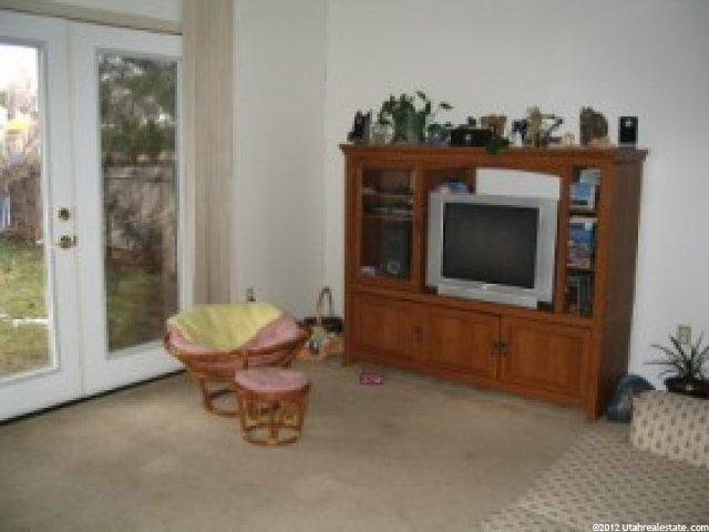 5745 S Village Way E, Ogden, UT 84403 — photo 4