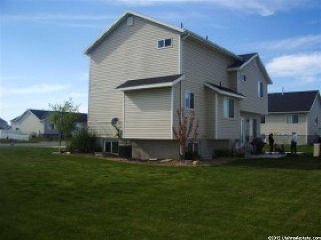 1093 S Killarney Dr W, Syracuse, UT 84075 — photo 10