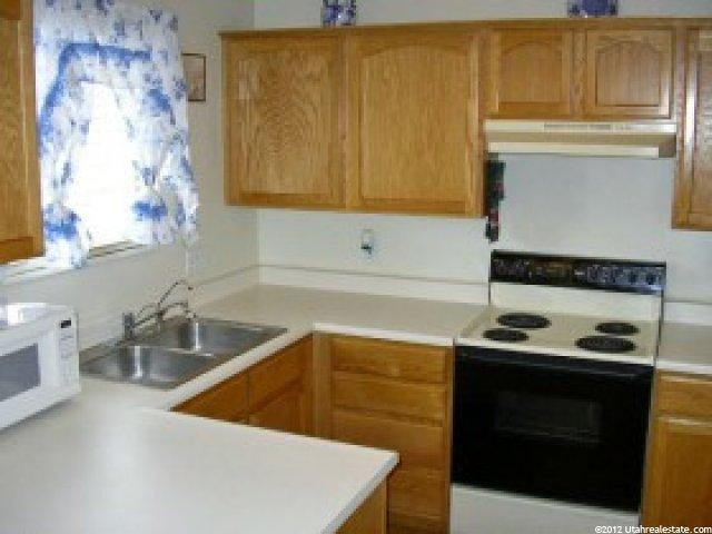 354 W 100 N, Clearfield, UT 84015 — photo 5