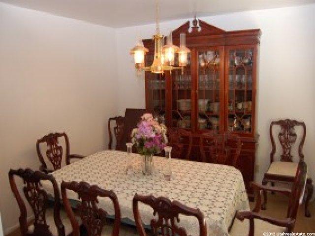 4959 Marilyn Dr, Holladay, UT 84117 — photo 2