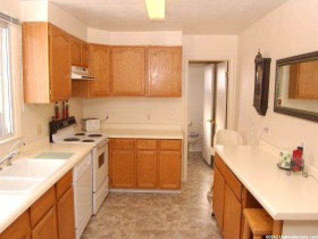 619 Beynon Ct, Midvale, UT 84047 — photo 6