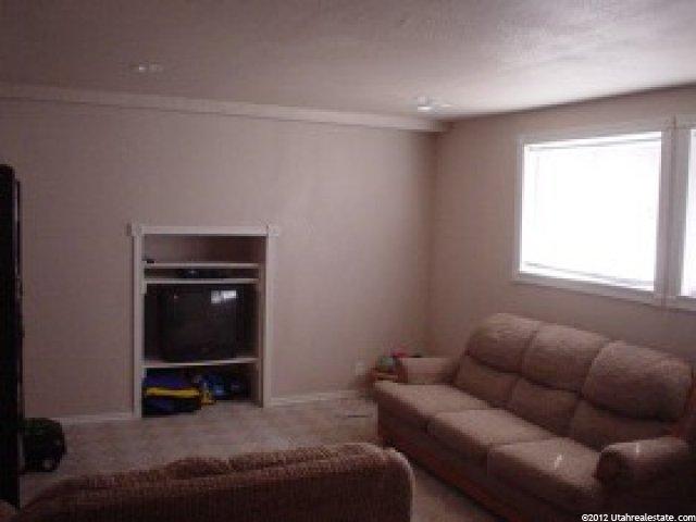 12725 Gilbert Dr, Riverton, UT 84065 — photo 5
