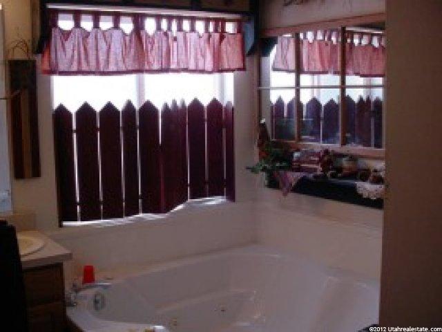 58 W 400 S, Smithfield, UT 84335 — photo 4