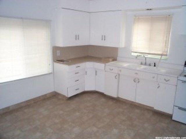 987 33rd St, Ogden, UT 84403 — photo 4