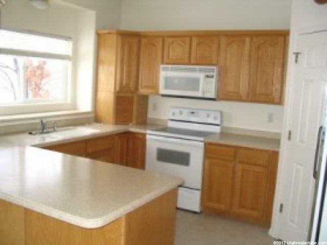 2478 N 1075 E, Layton, UT 84040 — photo 7