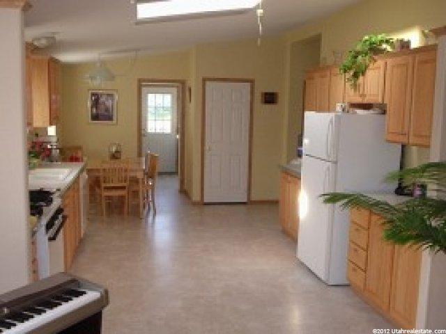 555 E Cannibal Rd, Cove, UT 84320 — photo 3
